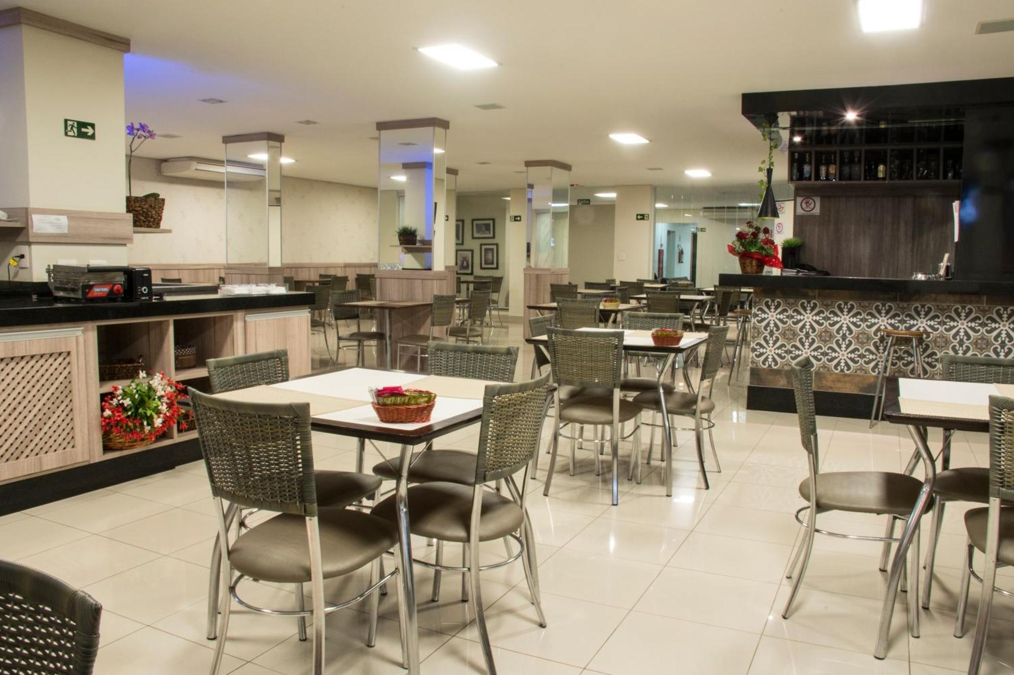 Estoril Hotel Marília Esterno foto